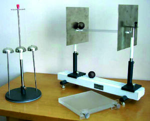 Демонстрационная установка «Конденсатор универсальный раздвижной»  - fgospostavki.ru - Тихорецк