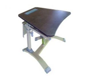 Стол ученический регулируемый трапецевидный с перфорированным экраном на плоскоовальной трубе. (1 элемент) - fgospostavki.ru - Тихорецк