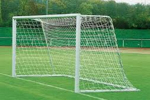 Сетка для футбольных ворот (нить 3 миллиметра, 5Х2Х(1Х1,5) ячейка 100Х100) - fgospostavki.ru - Тихорецк