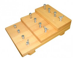 Настольный тренажер "Панель с винтами" - fgospostavki.ru - Тихорецк