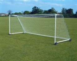 Сетка для футбольных ворот (нить 2,2 миллиметра, 5Х2Х(1Х1,5) ячейка 100Х100) - fgospostavki.ru - Тихорецк