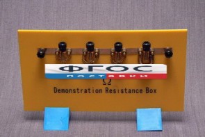 Набор резисторов на панели - fgospostavki.ru - Тихорецк